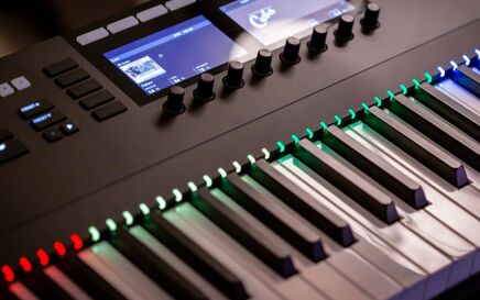 Best Workstation Keyboards 2025: Production Powerhouses In One Device