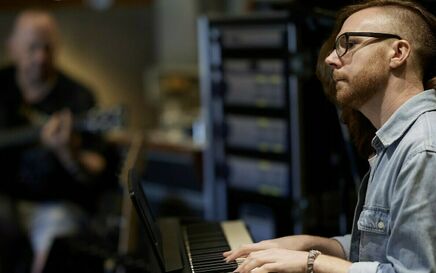 Pro7ect: What to bring to a songwriting session?