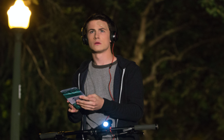 Netflix subscriptions down 200,000 in 2022 Q1; Q2 set for 2M losses