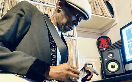 Music stars pay tribute to Faithless singer Maxi Jazz