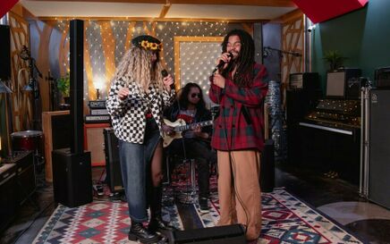 LD Systems Live Sessions: Josh Barry & Jessica Wilde perform ‘Love Like This’