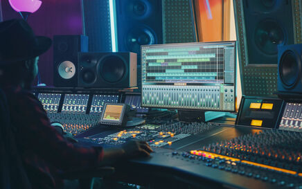 Mastering the Studio Hunt: How to Choose the Perfect Recording Studio Space