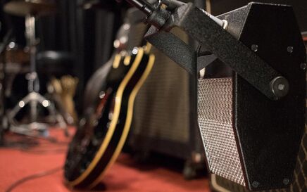 The Best Ribbon Mics: Warmth and Vintage Tones At Every Budget