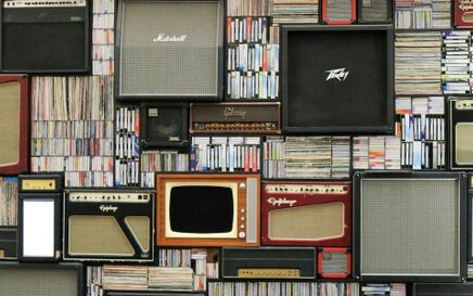 Warner Music Group and Bain Capital join forces to invest $1.2 million in music catalogues