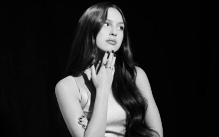 Olivia Rodrigo, The 1975 & Neil Young to headline Glastonbury