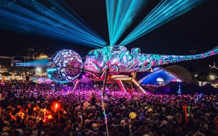 Sennheiser Spectera enhances RF capabilities of Glastonbury’s Arcadia Dragonfly