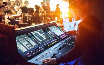 KLANG delivers clarity and control to The World of Hans Zimmer - An immersive Symphony