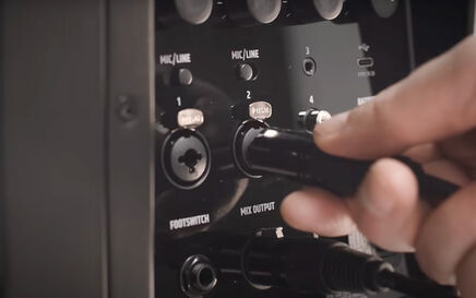 You Need This Speaker for Portable Gigging: A Game-Changer for Live Performers