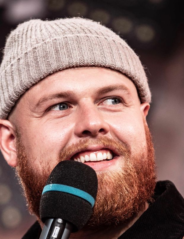 tom walker interview chef busker brits.jpeg